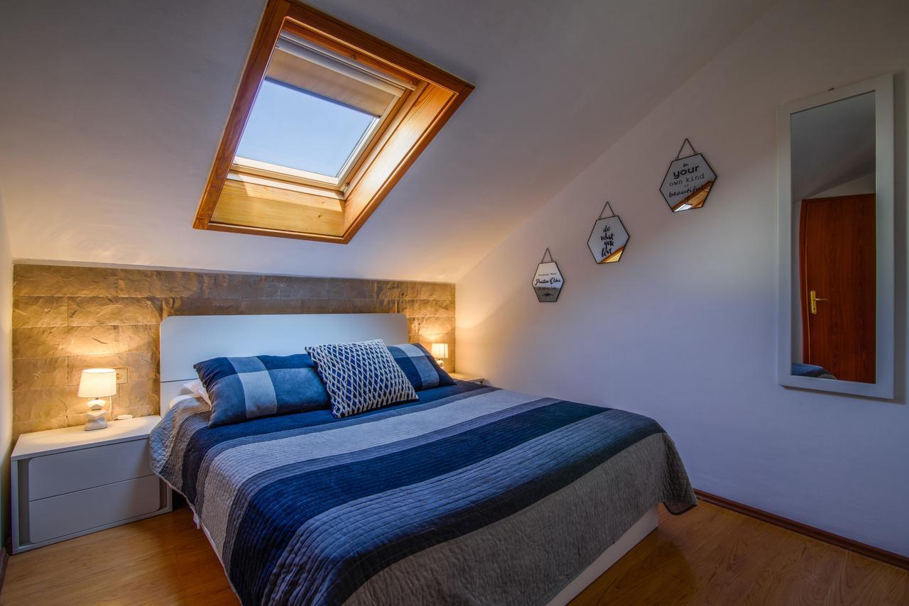 Villa Jidro Trogir Bagian luar foto