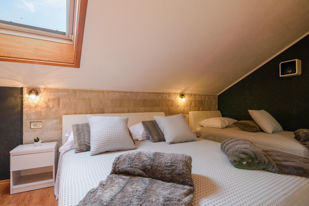 Villa Jidro Trogir Bagian luar foto