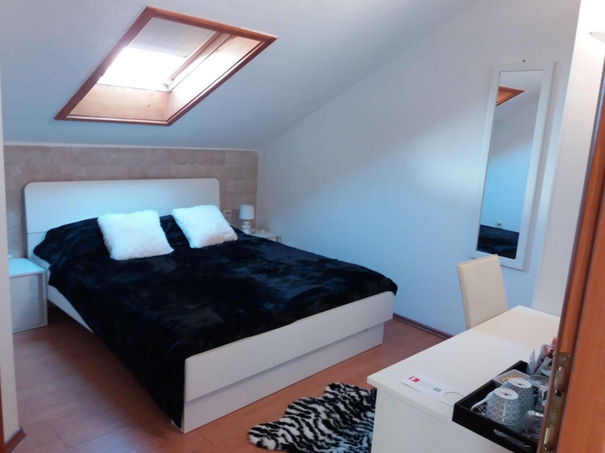 Villa Jidro Trogir Bagian luar foto