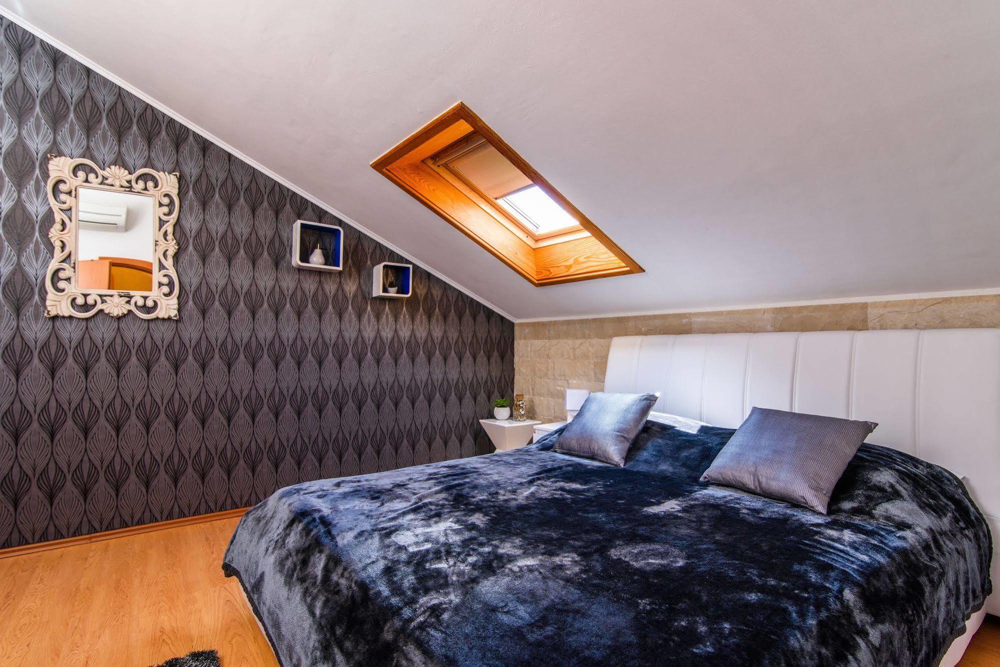 Villa Jidro Trogir Bagian luar foto